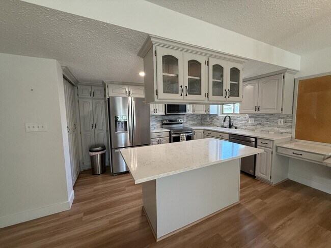 Building Photo - 3849 Bingham Creek Dr