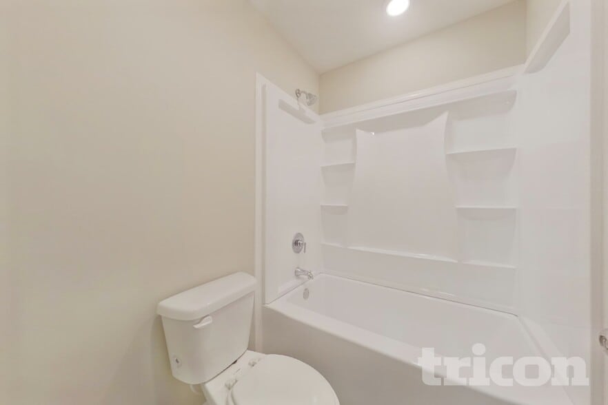 Building Photo - 56 Leyland Ct