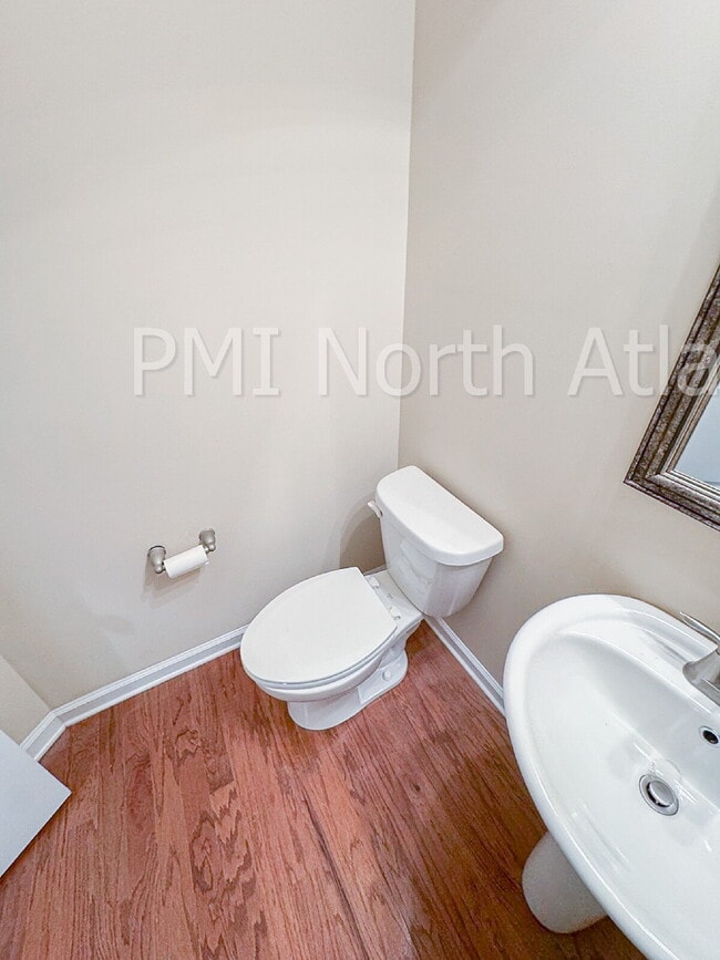 Building Photo - 4140 Madison Bridge Dr