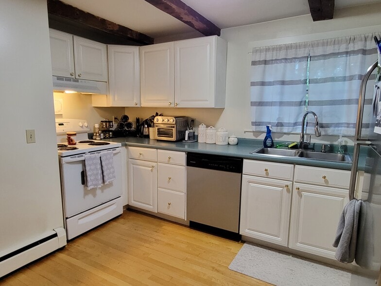 Building Photo - 40 Piscataqua Rd