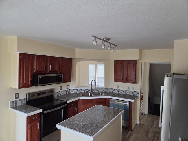 Building Photo - 6067 Abbey Church Rd