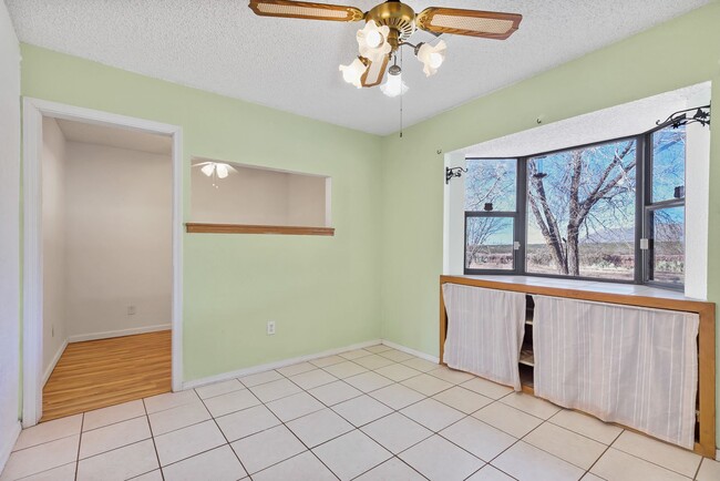 Building Photo - 3 bedroom 2 bath home with Acreage