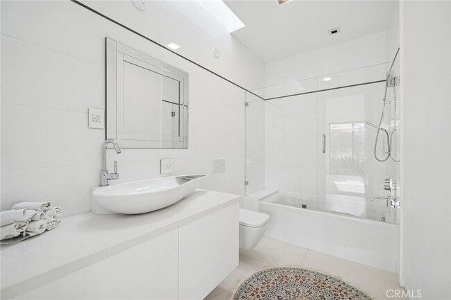 Building Photo - 4607 Perham Rd