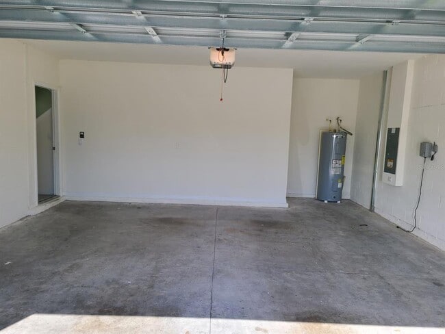 Building Photo - 17013 Blister Wing Dr