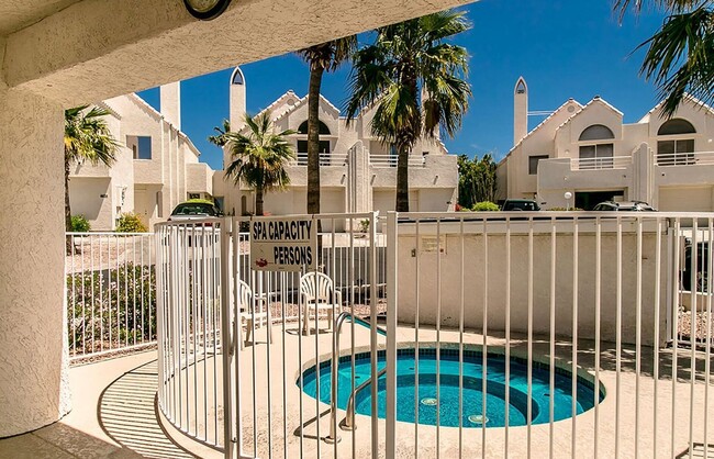 Building Photo - 420 Acoma Blvd S