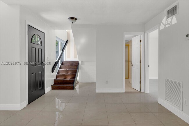 Building Photo - 11333 SW 69th Ln