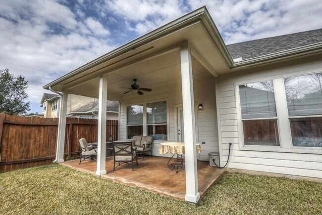 Building Photo - 3 Patina Pines Pl