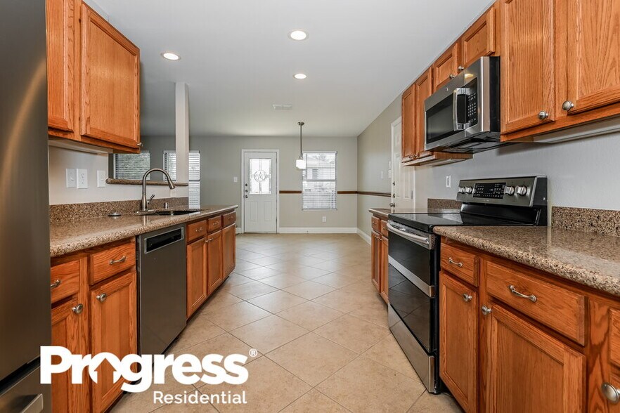 Building Photo - 1477 Hickory Creek Ln