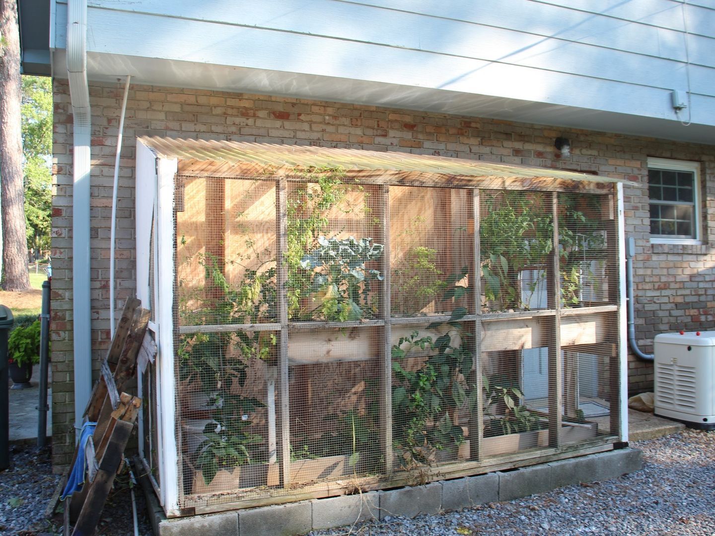 Building Photo - 8626 Surry Cir