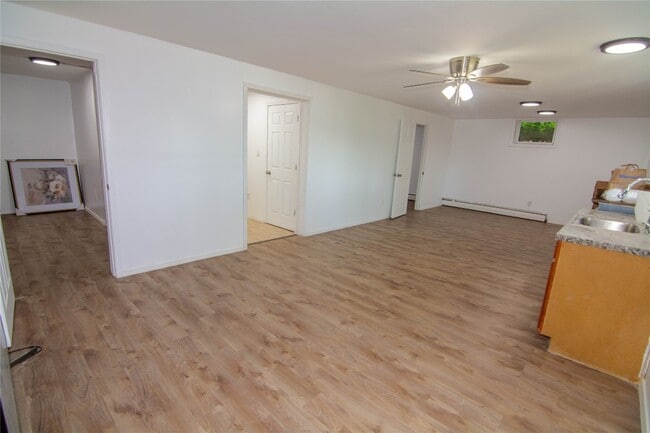 Building Photo - 409 Milan Ave