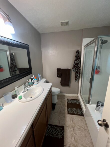 Building Photo - 2281 N 1420 W