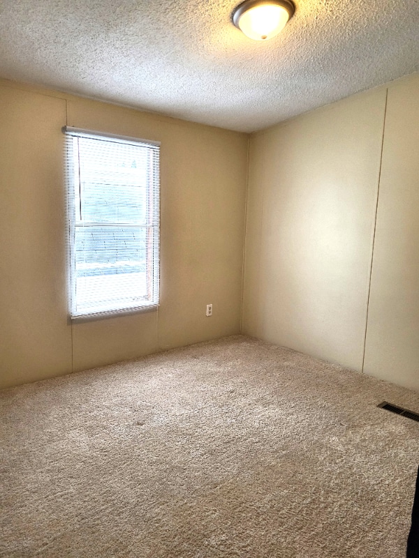 Building Photo - 2500 Mann Rd