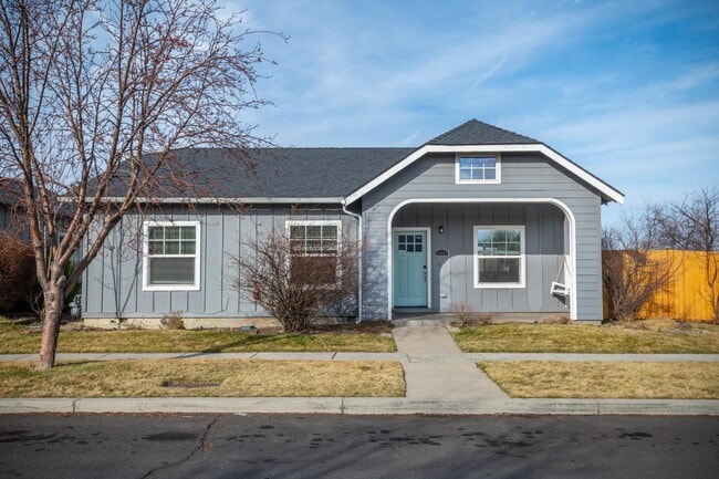 Building Photo - 20688 White Dove Ln