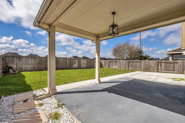 Building Photo - 20343 Towering Cypress Dr