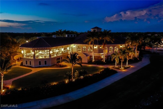 Building Photo - 10044 Siesta Bay Dr