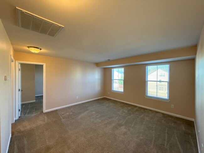 Building Photo - 134 Ashton Dr