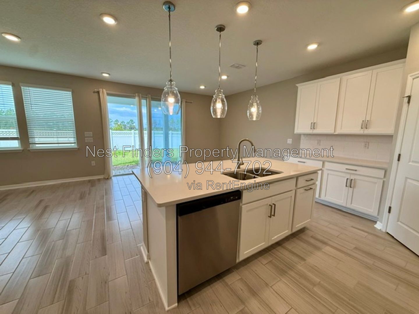 Building Photo - 284 Cherry Elm Dr