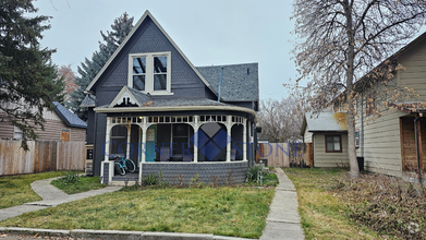 Building Photo - 712 E Jefferson St