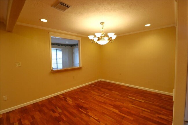 Building Photo - 7911 Fawn Terrace Dr