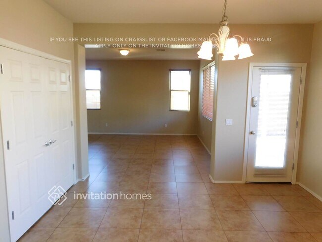 Building Photo - 14890 N 174th Ave