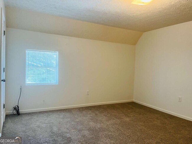 Building Photo - 615 Chattahoochee St