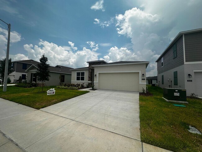 Building Photo - Stunning new construction 3/2 in Wynnstone Gated Community of Davenport.  Available now!