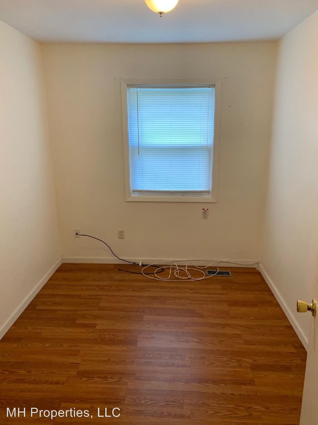 Building Photo - 3 br, 2 bath House - 8841 Trimble Way