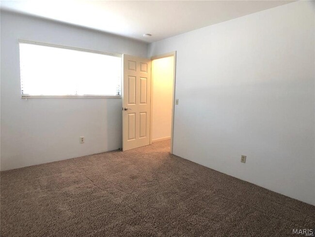 Building Photo - 445 Ponderosa Ave