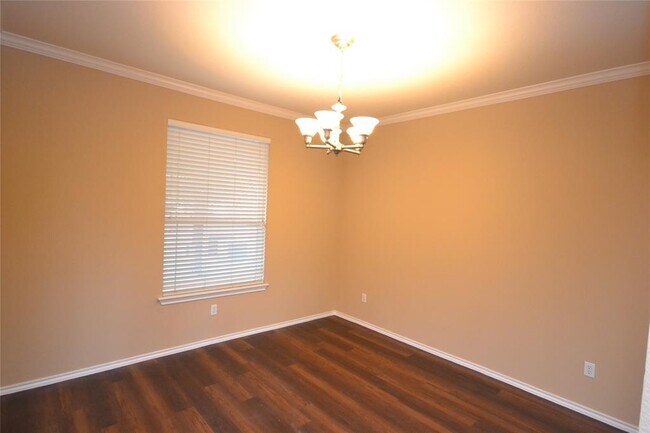 Building Photo - 400 Washington Square Dr