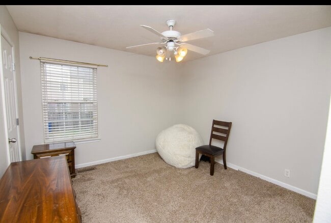 Building Photo - 4016 Cody Dr