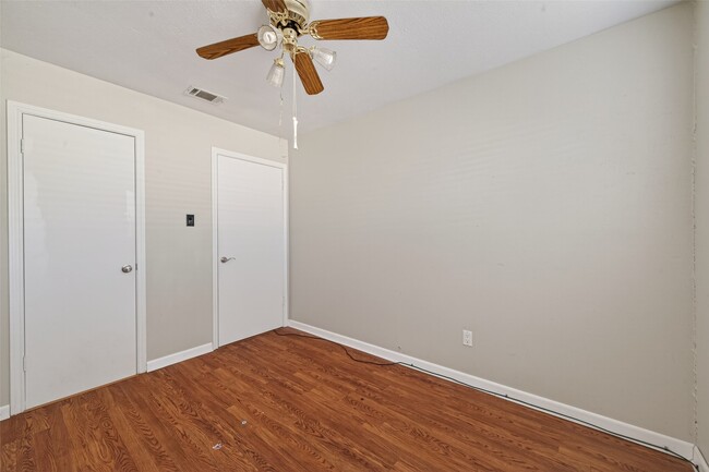 Building Photo - 22723 Timber Dust Cir