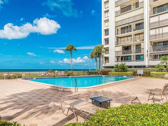 Building Photo - 1460 Gulf Blvd