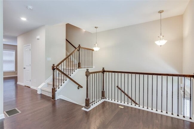 Building Photo - 809 Ivy Vine Pl