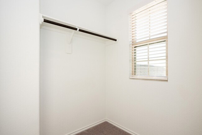 Building Photo - 5403 Rosser Ruby Way