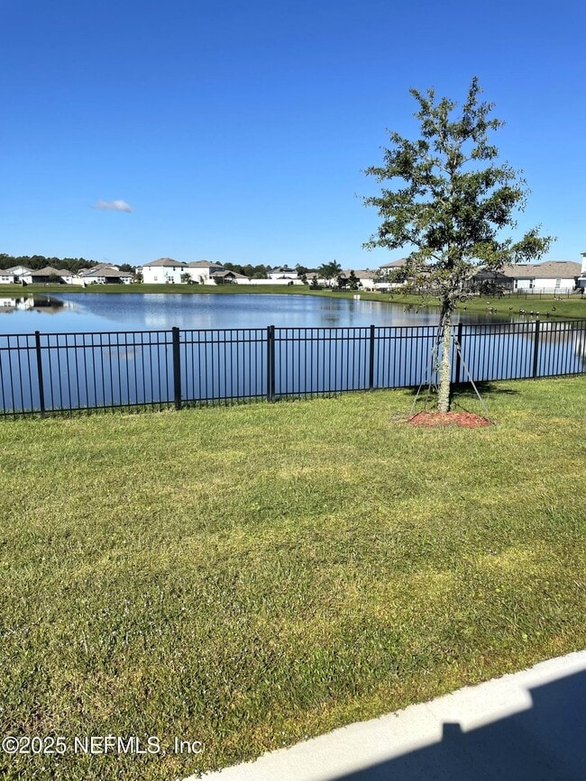 Building Photo - 272 Jarama Cir