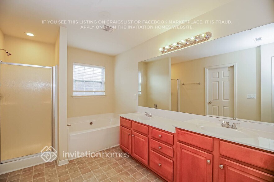 Building Photo - 3411 Crutchfield Pl