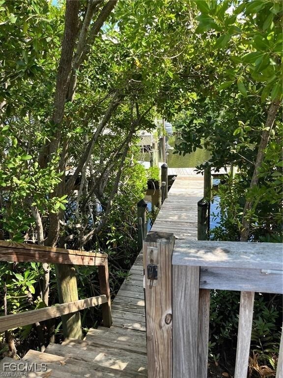 Building Photo - 950 Moody Rd