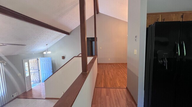Building Photo - 6460 Lake Esther Dr