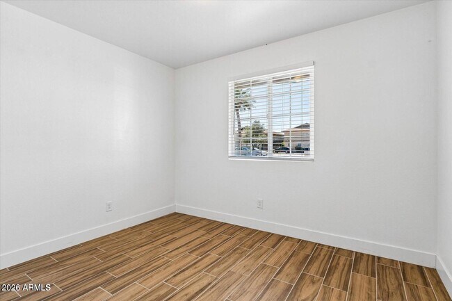 Building Photo - 3607 W Fillmore St