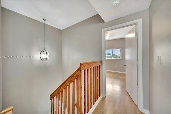 Building Photo - 3773 SW 153rd Ct