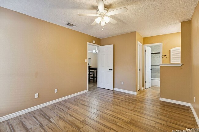 Building Photo - 14423 Watermill