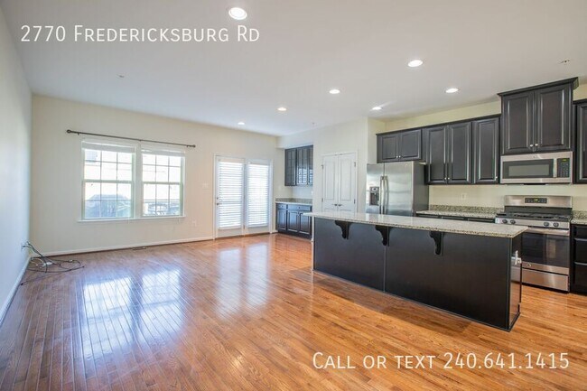 Building Photo - 2770 Fredericksburg Rd