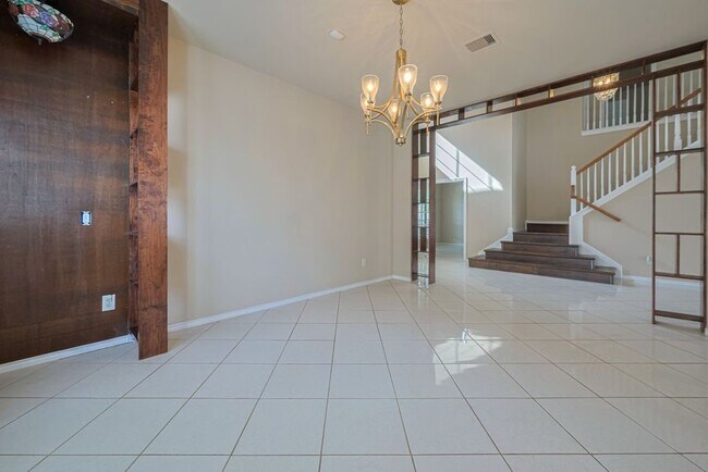 Building Photo - 2206 Grand Shore Ct