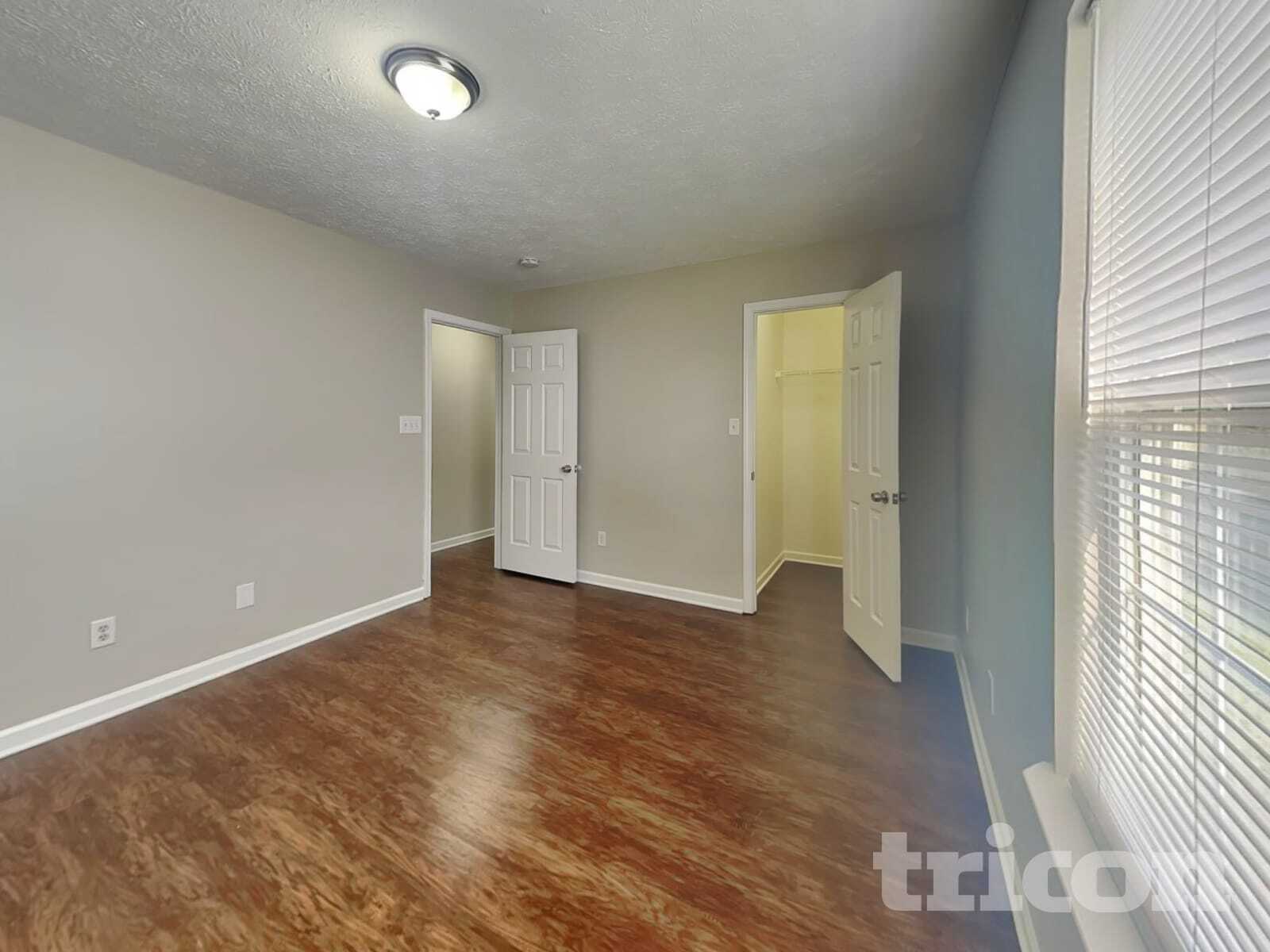 Building Photo - 9728 Avensong Crossing Dr