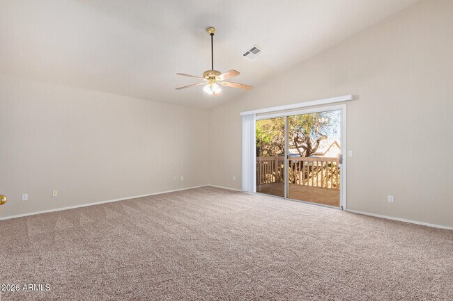 Building Photo - 5682 W Ross Dr