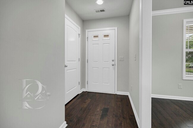 Building Photo - 629 Kimpton Dr