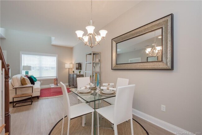 Building Photo - 24 Mill Pond Dr