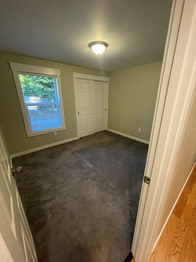 Building Photo - 3bd/2ba Bothell House