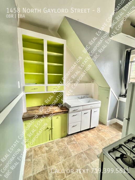 Building Photo - 1458 N Gaylord St