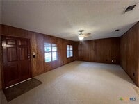 Building Photo - 801 Timber Dr